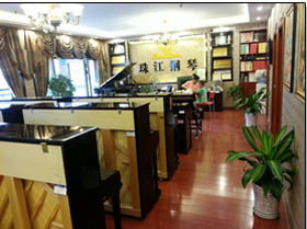 可信賴的珠江鋼琴生產企業 愷撒堡鋼琴