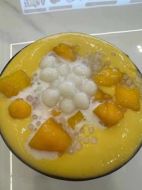 來彈鋼琴,順便吃個甜品