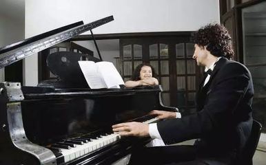 孩子,你想的太多了~